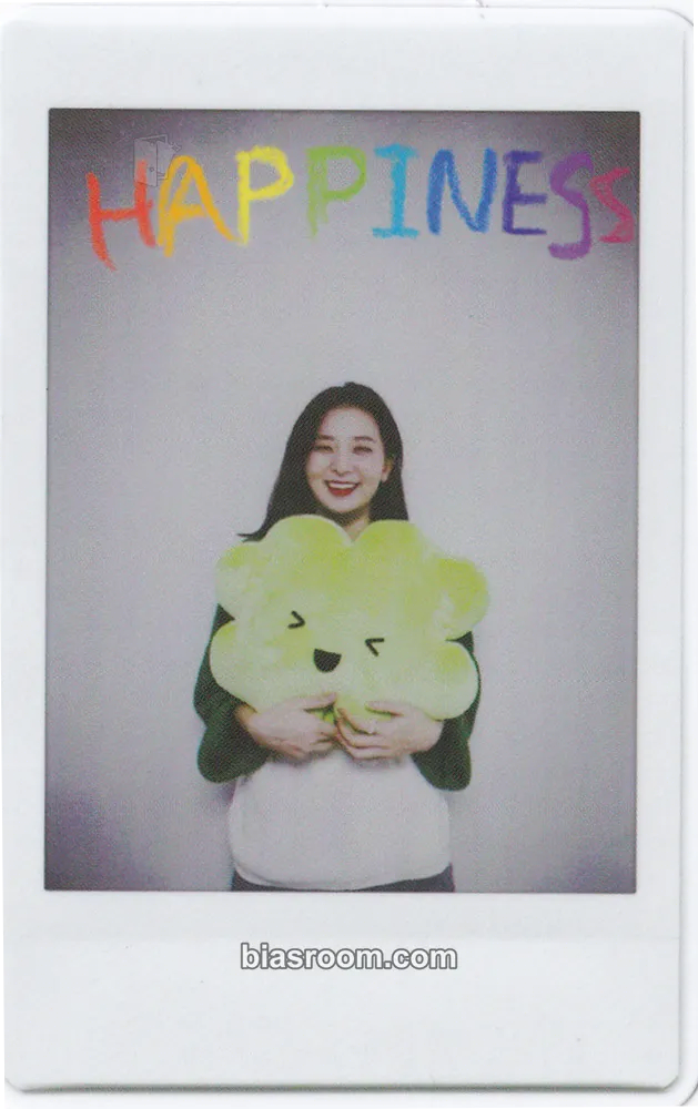 Seulgi Art Museum With Me Photocard - Red Velvet - Red Velvet K-pop photocard