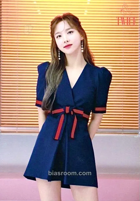 Nayeon &TWICE Photocard - TWICE - TWICE K-pop photocard