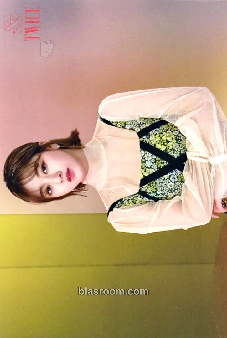 Jihyo &TWICE Photocard - TWICE - TWICE K-pop photocard