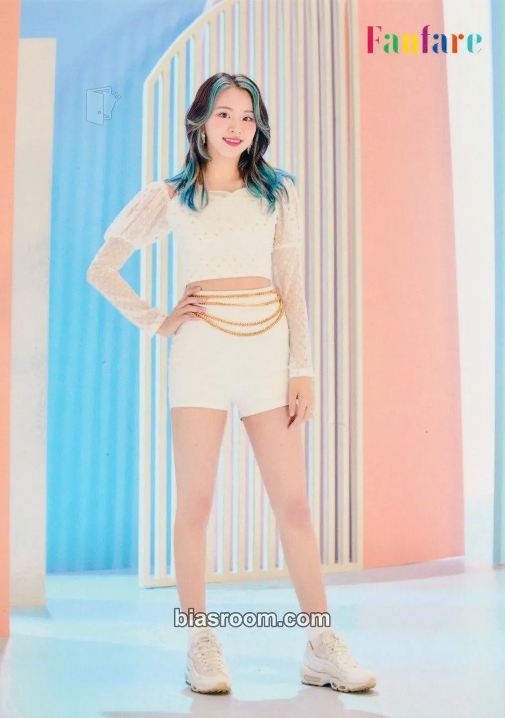 Chaeyoung Fanfare Photocard - TWICE - TWICE K-pop photocard