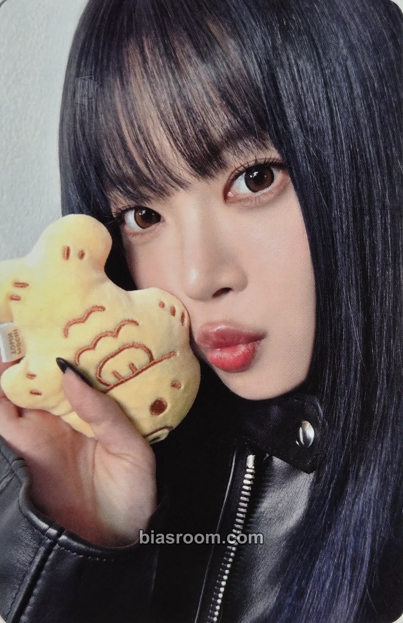 Hong Eunchae D'ICON Issue N°32 Photocard - LE SSERAFIM - LE SSERAFIM K-pop photocard