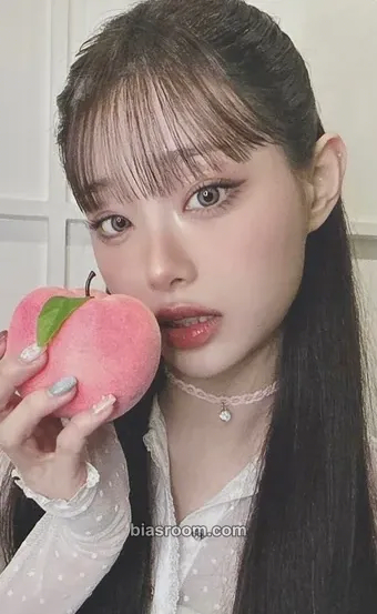 Chuu XO, My Cyberlove Photocard - Chuu K-pop photocard
