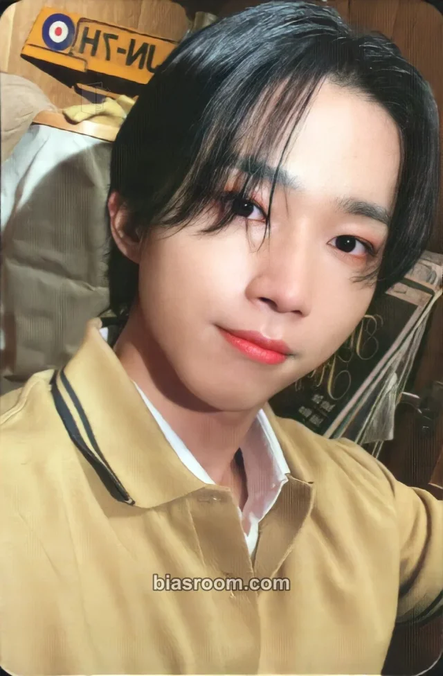 N.Flying - Dongsung - Man on the Moon Album album photocard inside version