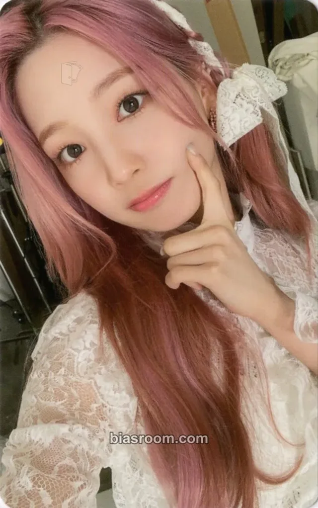 Rocket Punch - Yeonhee - Fiore Album trading card japanese album