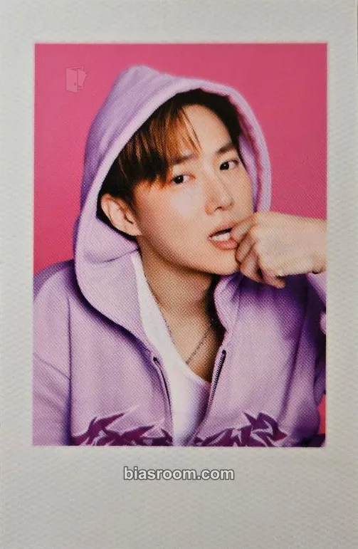 Suho 2026 EXO Season’s Greetings — Division Zero: EXO Photocard - EXO - EXO K-pop photocard