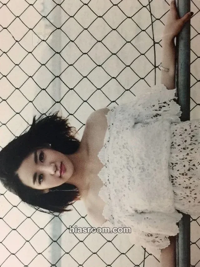 Ladies’ Code - EunB - KISS KISS Album album photocard