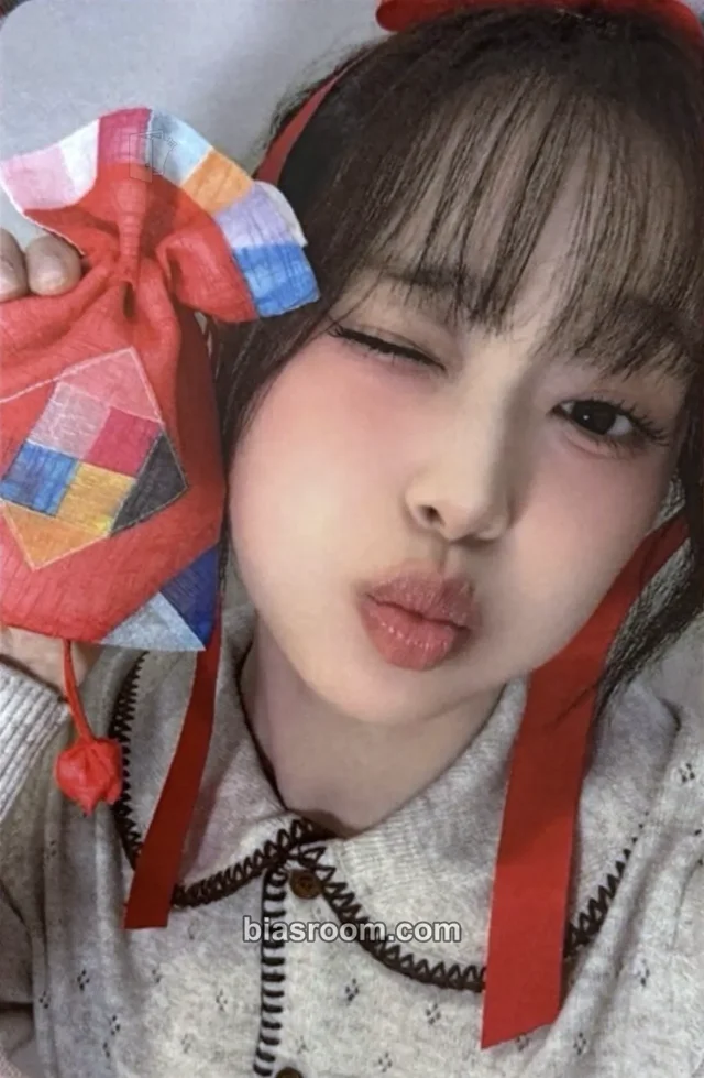 Chuu - Chuu - XO, My Cyberlove Album muvve fansign event online