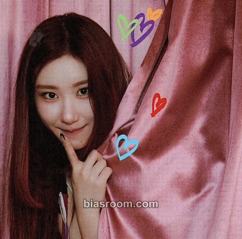 Chaeryeong Crazy in Love Photocard - ITZY - ITZY K-pop photocard
