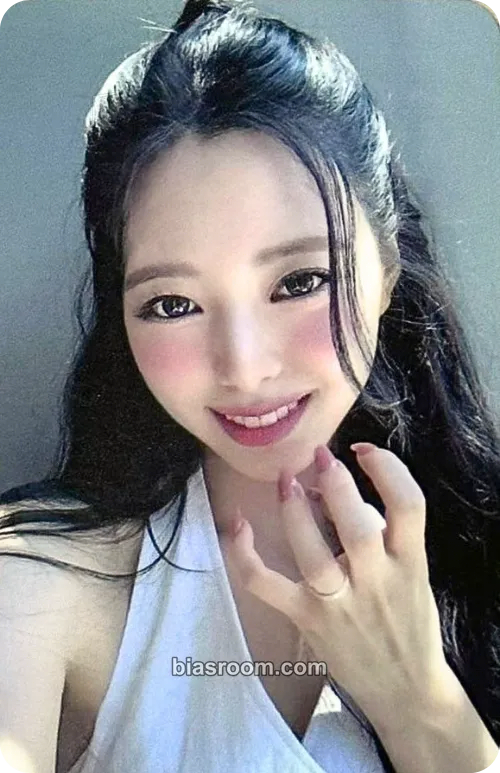 Yuna KILL MY DOUBT Photocard - ITZY - ITZY K-pop photocard