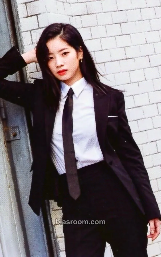 Dahyun ONCE Begins (2nd Anniversary) Photocard - TWICE - TWICE K-pop photocard