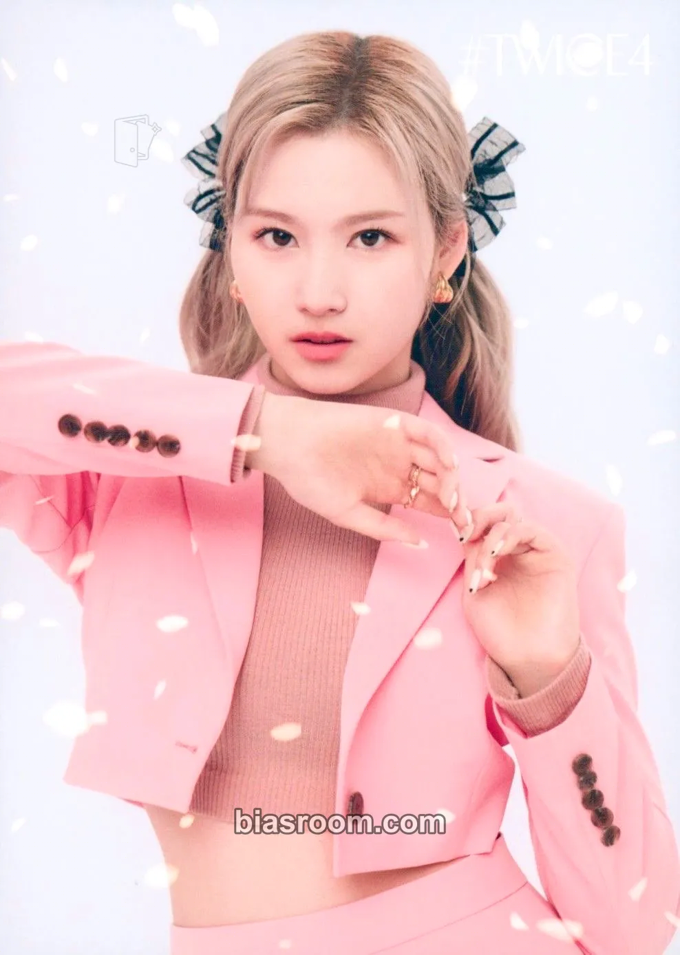 Sana #TWICE4 Photocard - TWICE - TWICE K-pop photocard