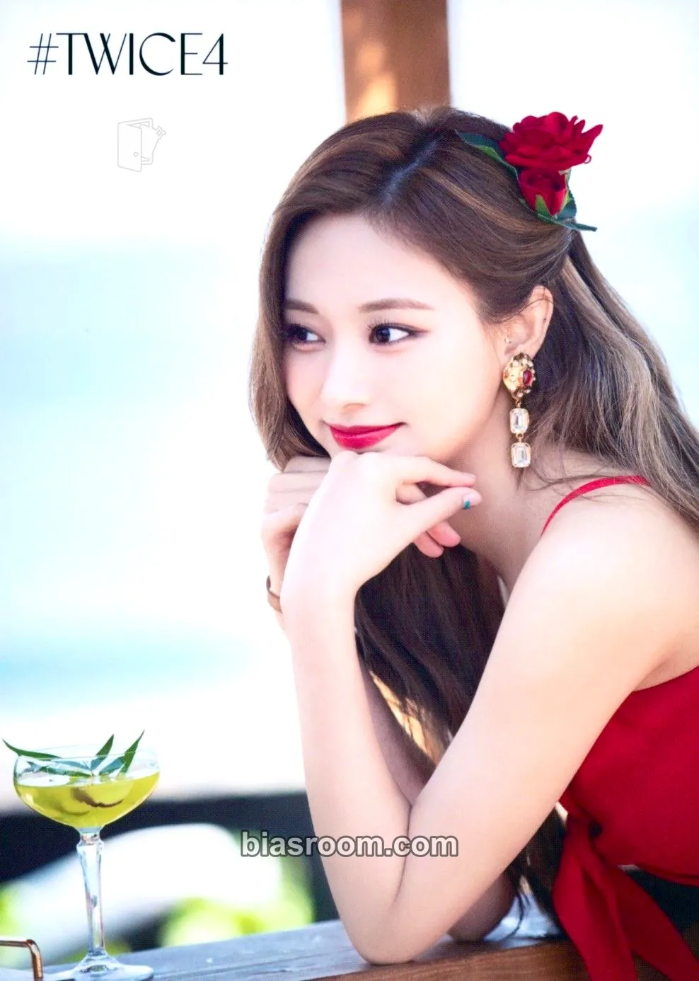 Tzuyu #TWICE4 Photocard - TWICE - TWICE K-pop photocard