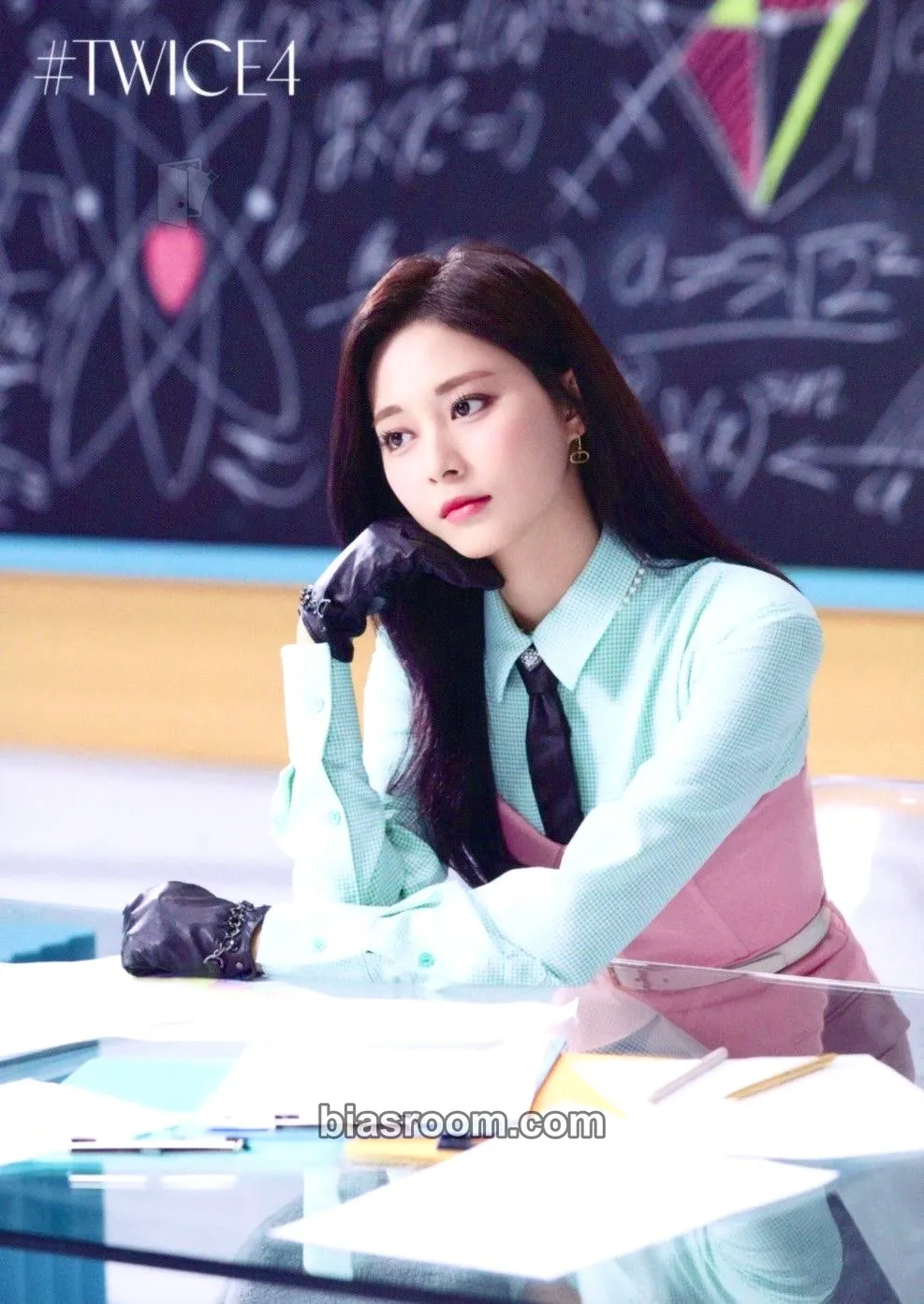 Tzuyu #TWICE4 Photocard - TWICE - TWICE K-pop photocard