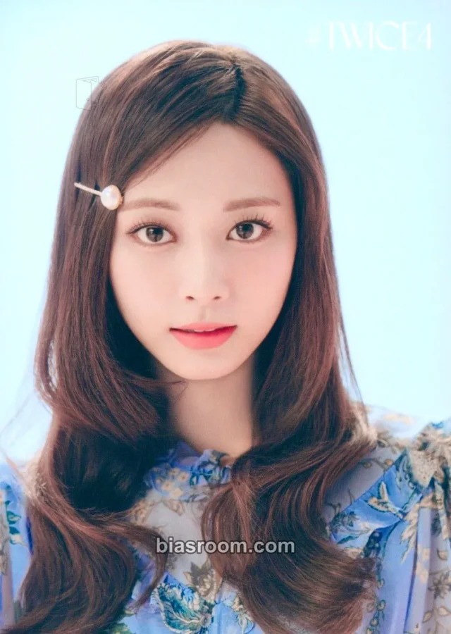 TWICE - Tzuyu - #TWICE4 Album trading card postcard japan merch