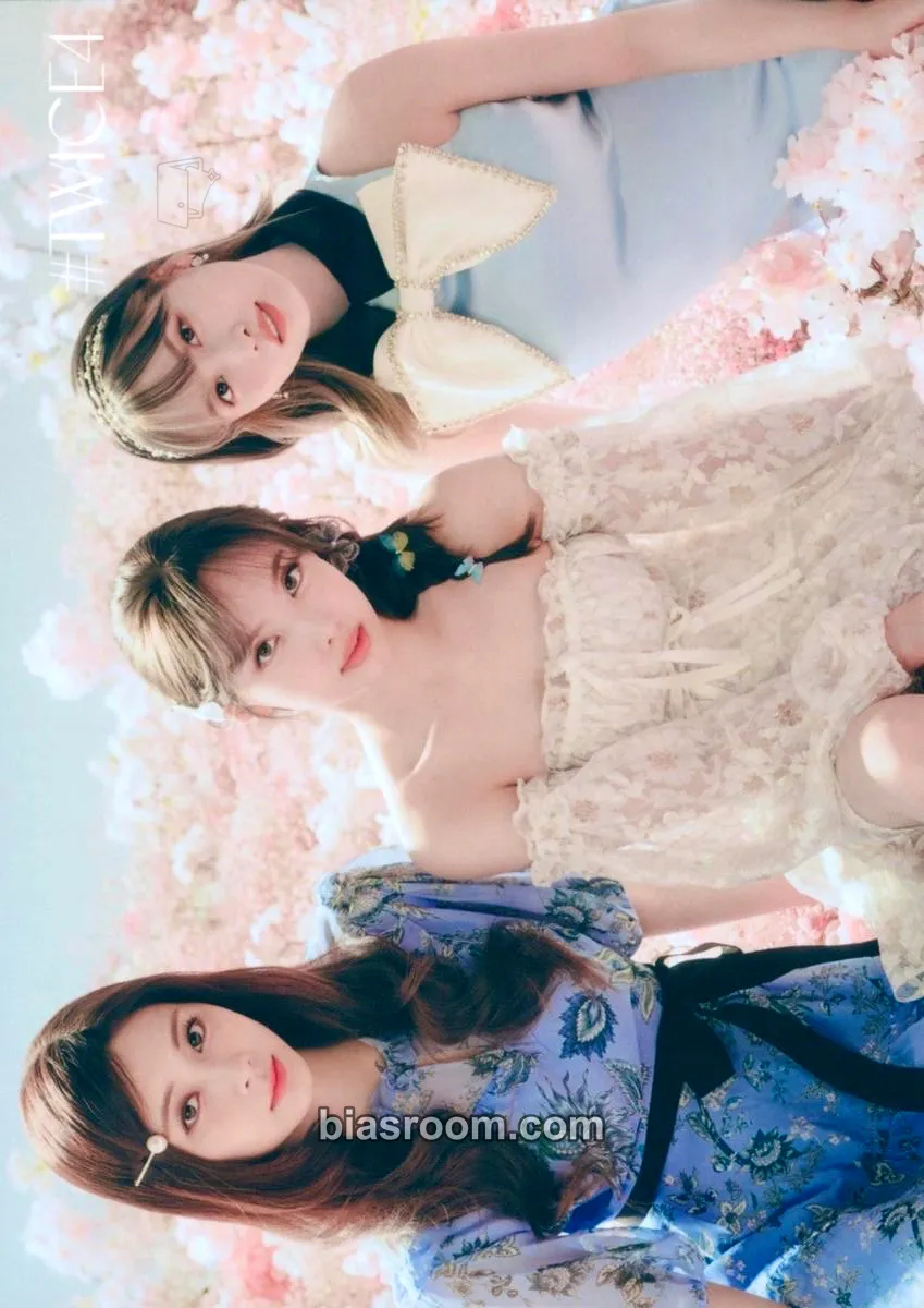 #TWICE4 Photocard - TWICE - TWICE K-pop photocard
