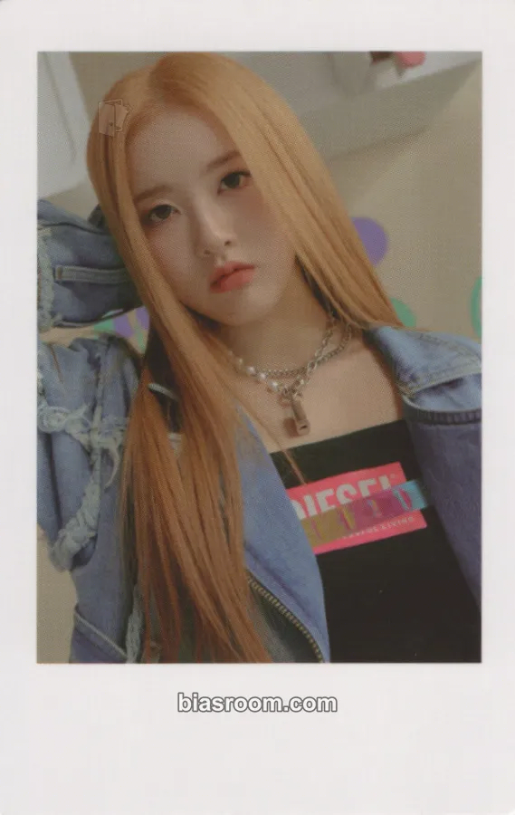 Sieun STAYDOM Photocard - STAYC - STAYC K-pop photocard