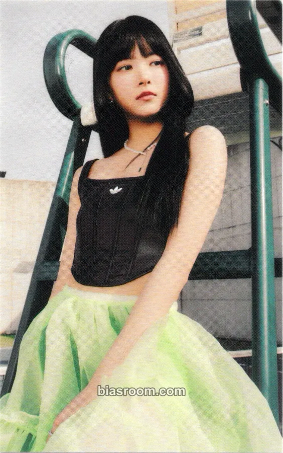 Hong Eunchae UNFORGIVEN (Japanese Ver) Photocard - LE SSERAFIM - LE SSERAFIM K-pop photocard