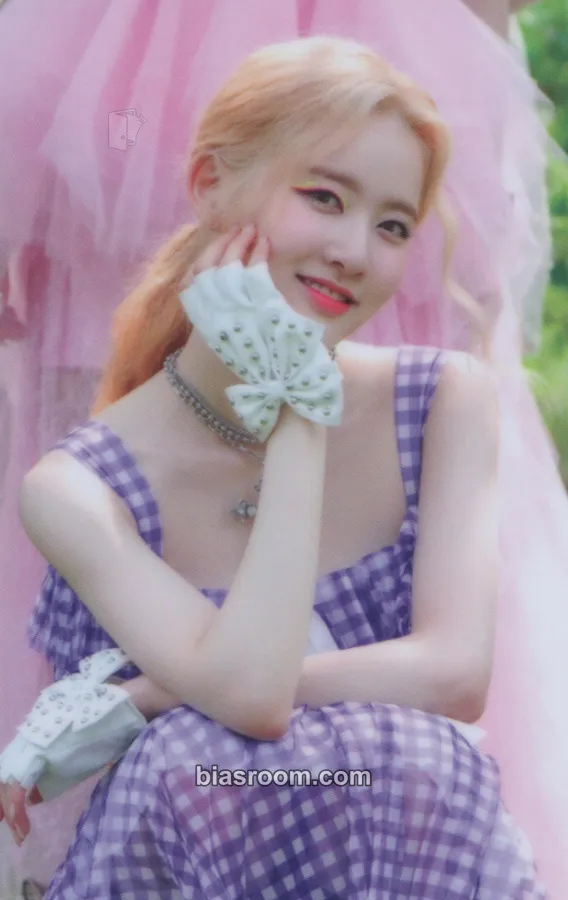 Sieun STEREOTYPE Photocard - STAYC - STAYC K-pop photocard