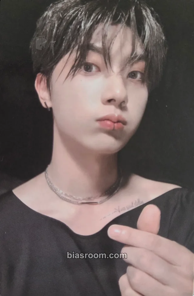 ONEWE - Kanghyun - Gravity Album album photocard