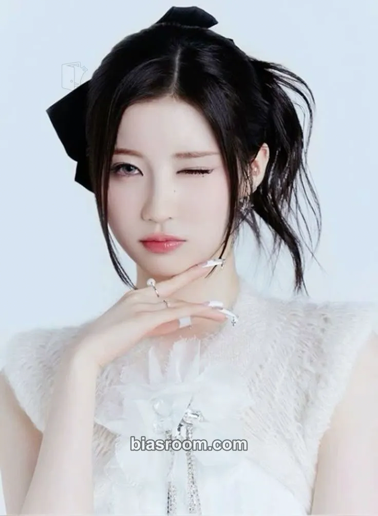 Asa FOREVER Photocard - BABYMONSTER - BABYMONSTER K-pop photocard