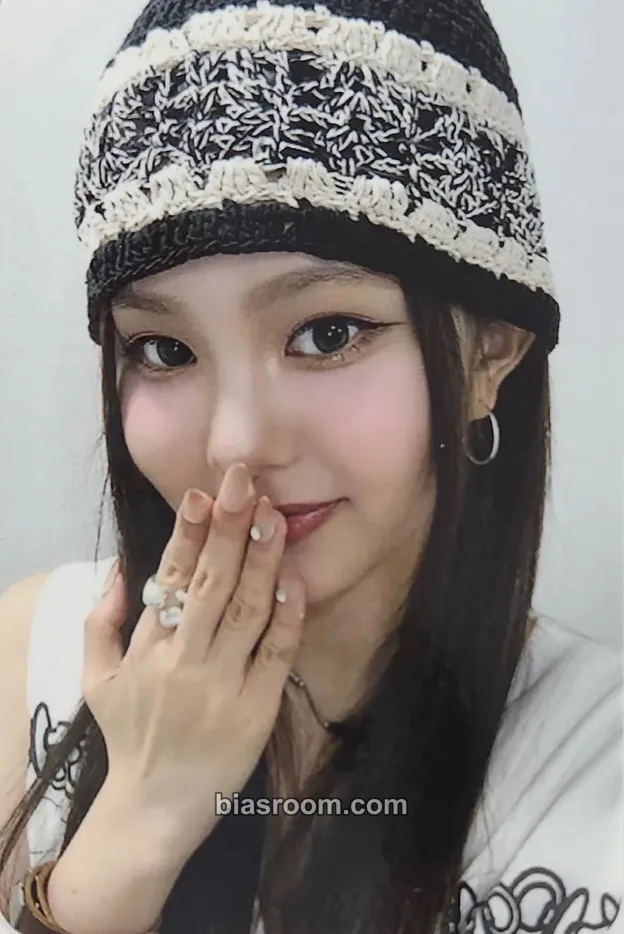 LingLing Kill Ma Bo$$ Photocard - Kiiras - Kiiras K-pop photocard