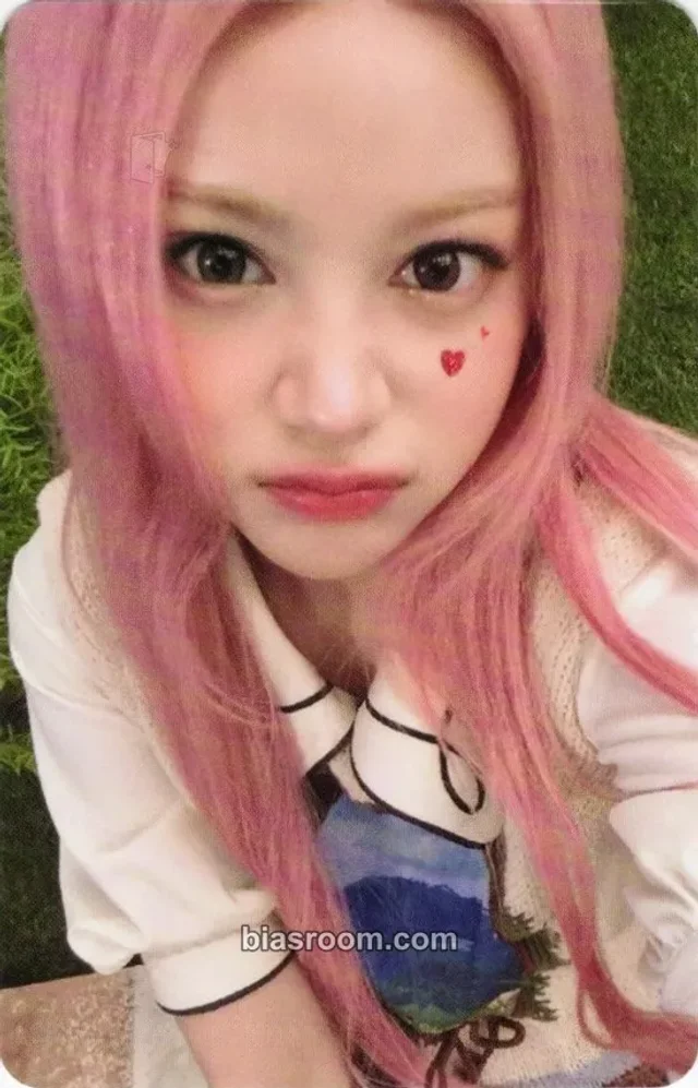Hearts2Hearts - Carmen - RUDE! Album album photocard apple music