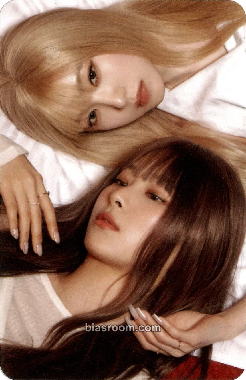 Tilt Photocard - Red Velvet - Red Velvet K-pop photocard