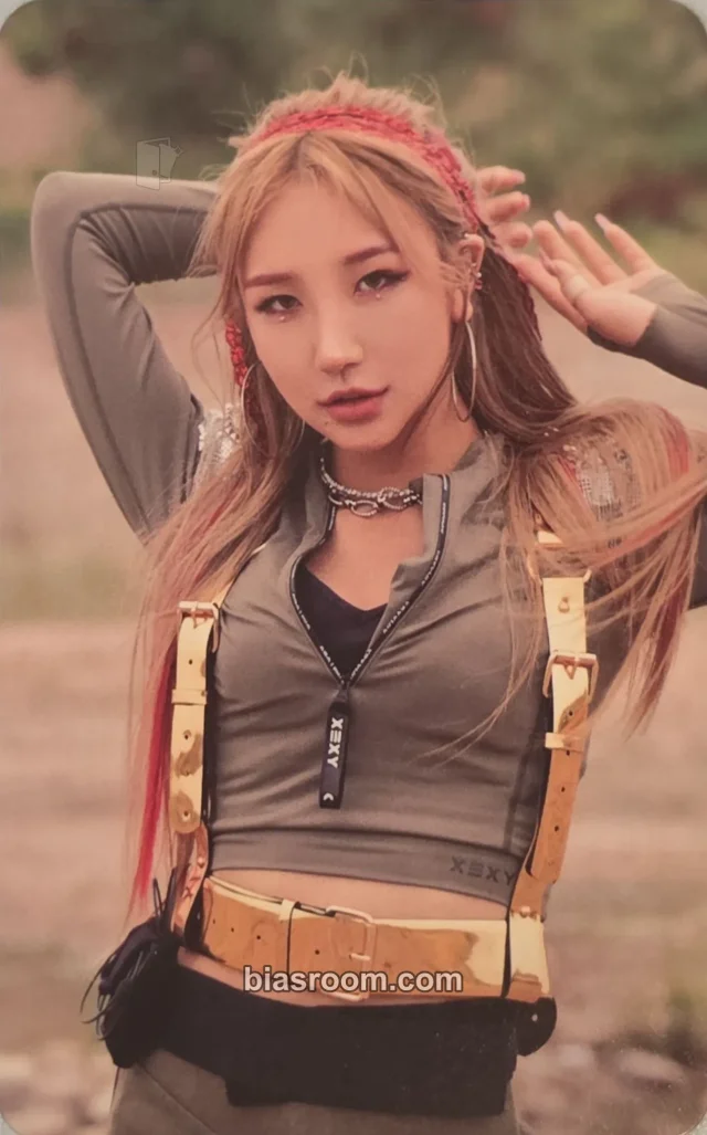 BADVILLAIN - Emma - Street Woman Fighter Other album photocard