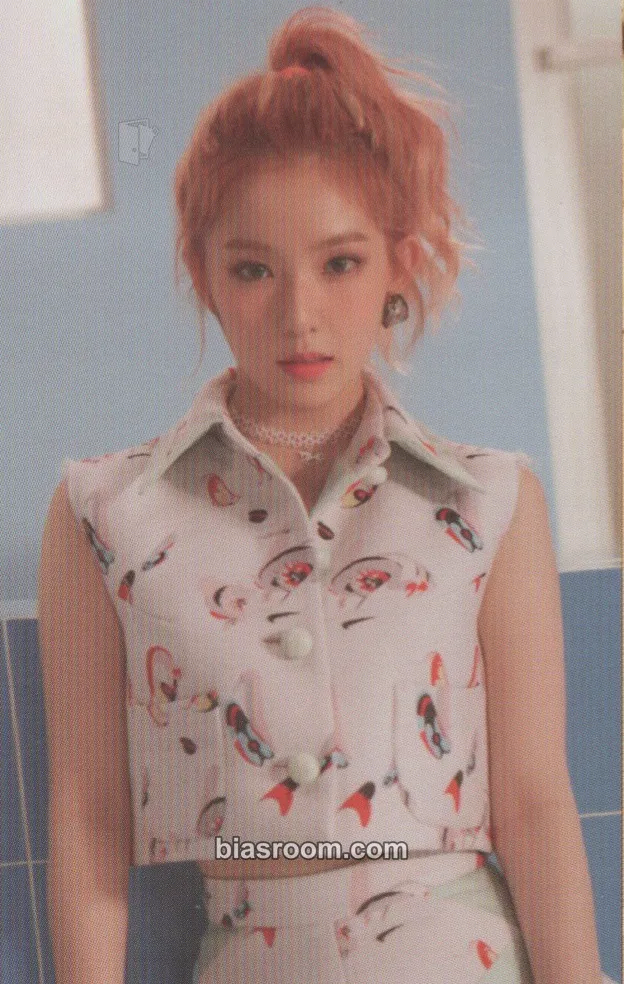 Irene Red Velvet Loves Good Luck Trolls Pop-Up Photocard - Red Velvet - Red Velvet K-pop photocard
