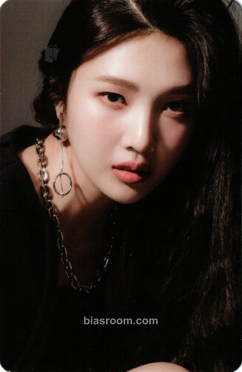 Joy 2021 Season's Greetings Photocard - Red Velvet - Red Velvet K-pop photocard