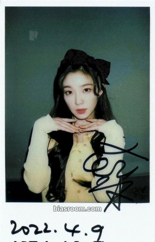 Red Velvet - Irene - The ReVe Festival 2022 – Feel My Rhythm Album KMStation lucky draw polaroid