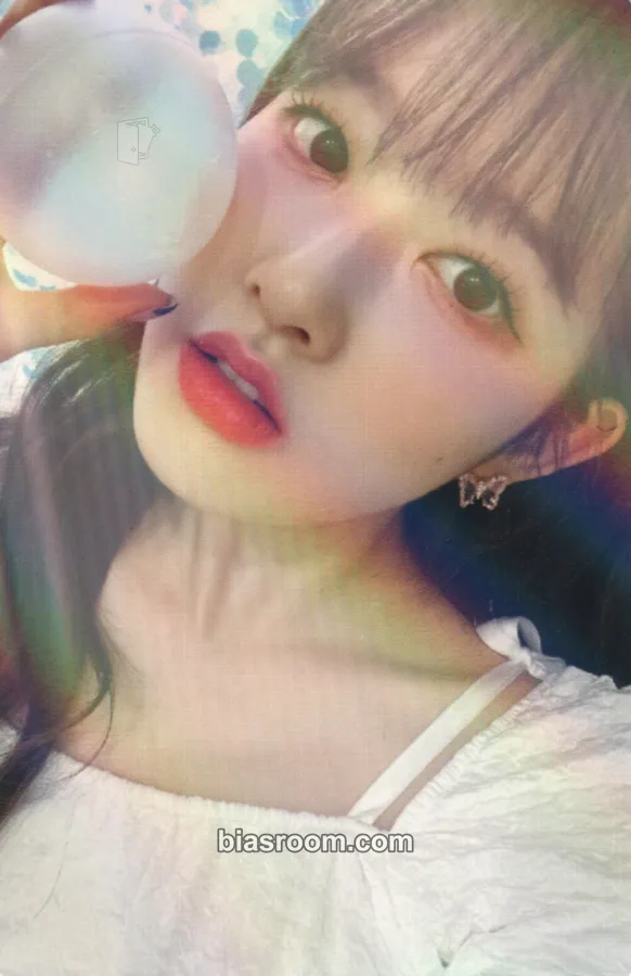 Sieun WE NEED LOVE Photocard - STAYC - STAYC K-pop photocard