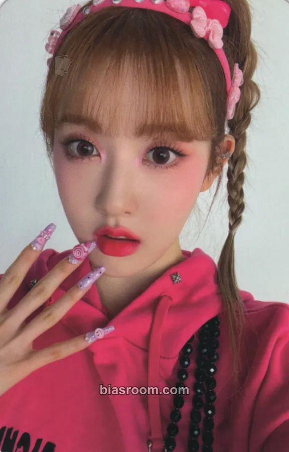 Sieun Teddy Bear Photocard - STAYC - STAYC K-pop photocard