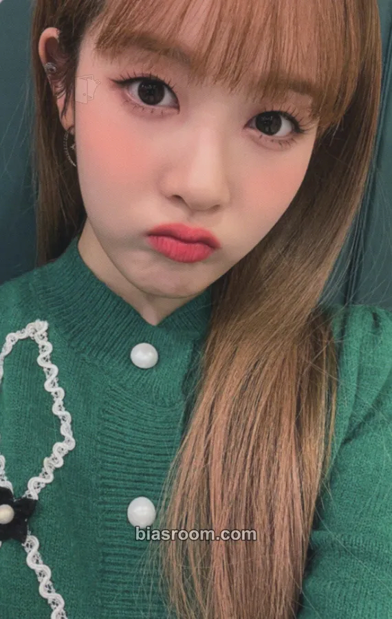 Sieun Teddy Bear Photocard - STAYC - STAYC K-pop photocard