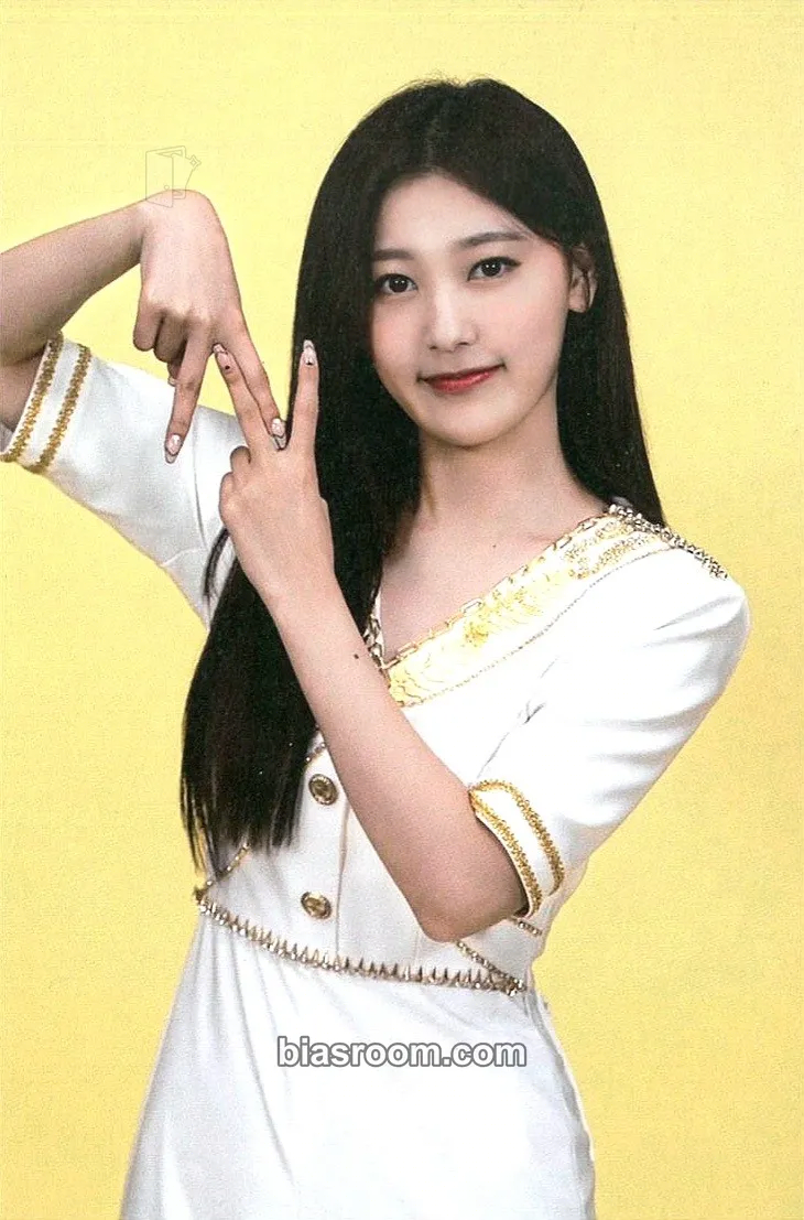 Choerry KCON:TACT 4U Photocard - LOONA - LOONA K-pop photocard