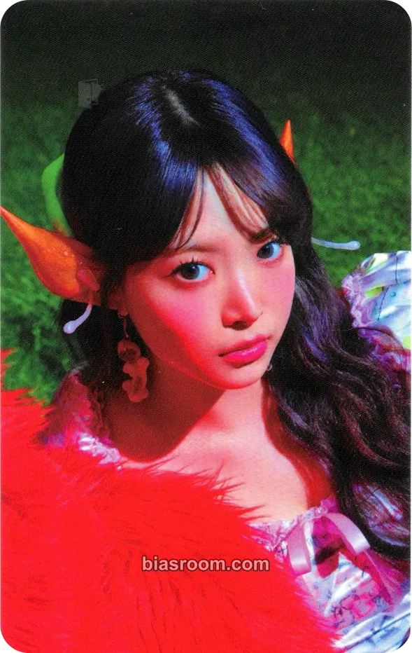 Hong Eunchae CRAZY (Japanese Ver.) Photocard - LE SSERAFIM - LE SSERAFIM K-pop photocard