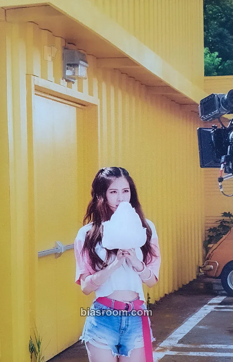 Rosé 'As If It's Your Last' Pop-Up Store Photocard - BLACKPINK - BLACKPINK K-pop photocard
