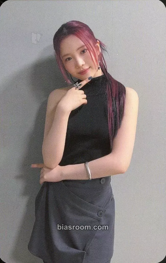 Maya RISE UP Photocard - NiziU - NiziU K-pop photocard
