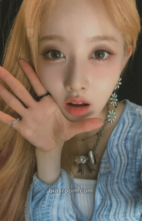 Sieun TEENFRESH World Tour Photocard - STAYC - STAYC K-pop photocard