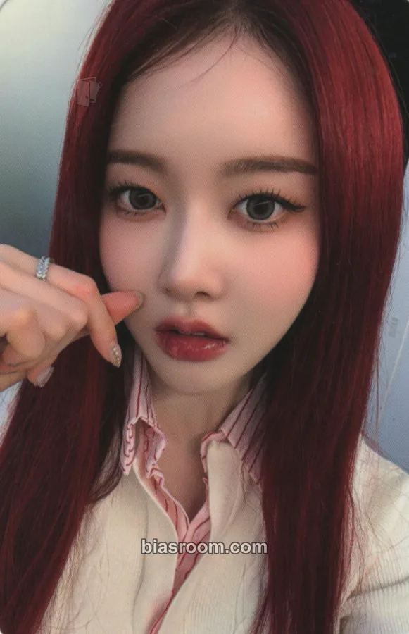 Sieun S Photocard - STAYC - STAYC K-pop photocard
