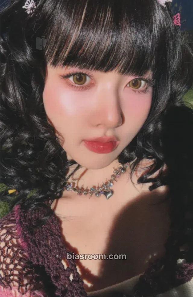 STAYC - Sieun - GPT (Japanese Ver.)/ Tell Me Now Album album photocard solo jacket version