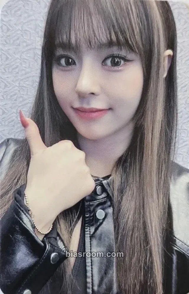 EVERGLOW - E:U - All My Girls US Tour 2023 Event vip ticket benefit meet & greet