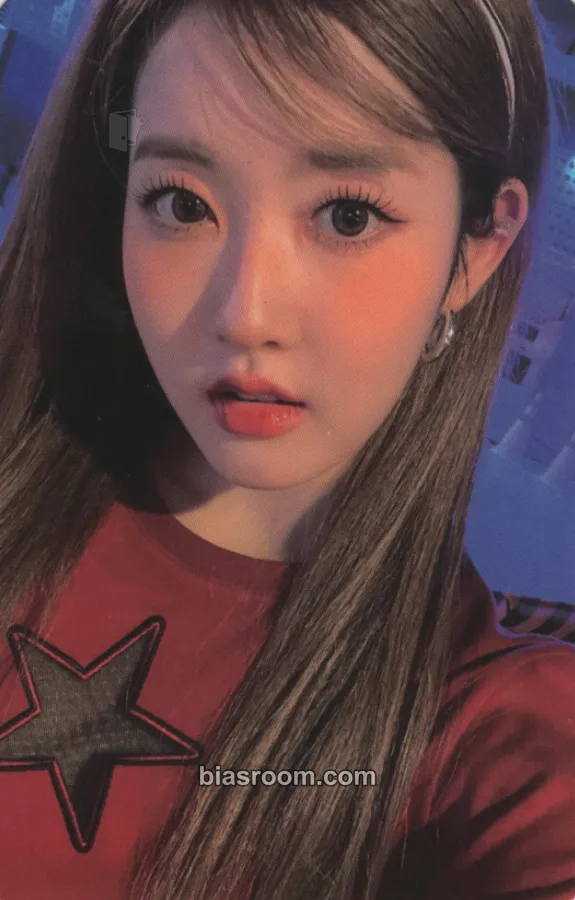 Sieun 2023 Season's Greetings Photocard - STAYC - STAYC K-pop photocard