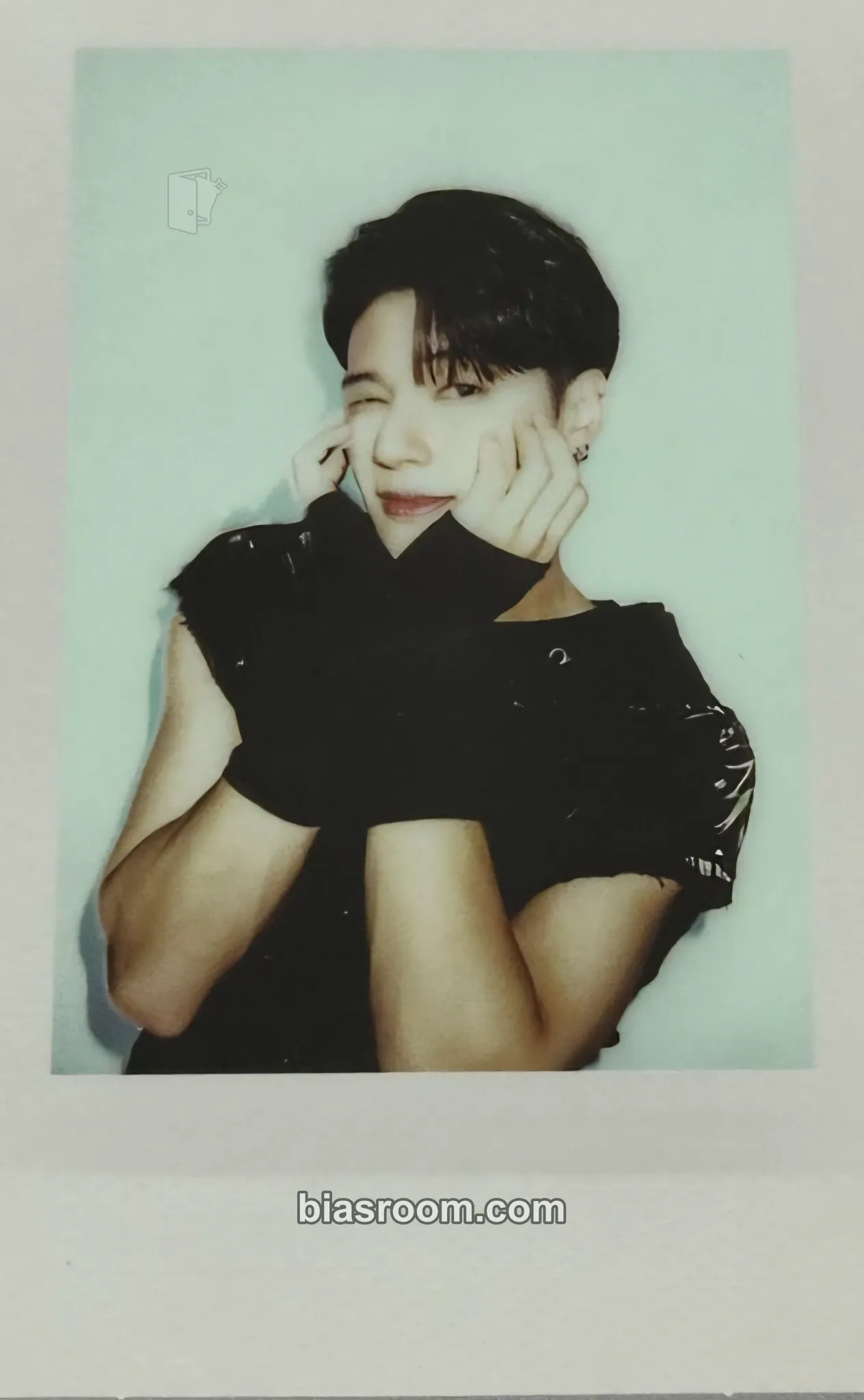 Wooyoung The Fellowship : Break The Wall World Tour 2022 - 2023 Photocard - ATEEZ - ATEEZ K-pop photocard