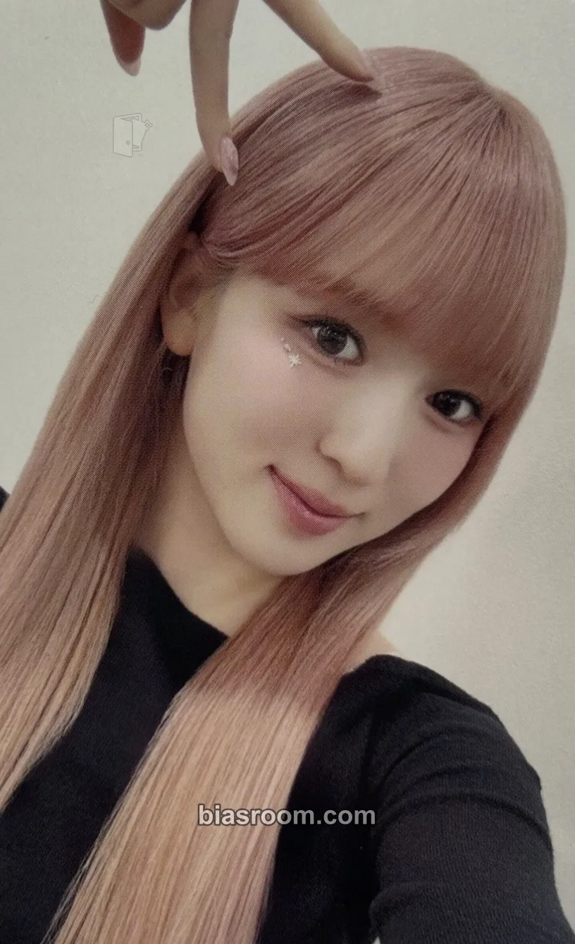 Suzu 2025 1ST ARENA LIVE TOUR <THIS IS ME:I> Photocard - ME:I - ME:I K-pop photocard