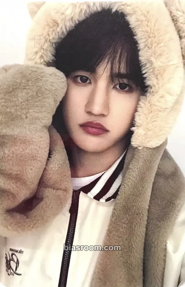 Jaeyun Leggo Photocard - 8TURN - 8TURN K-pop photocard