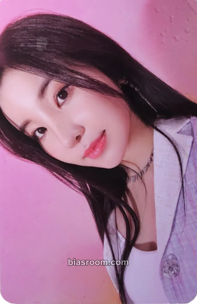 Nayu Love in Bloom Photocard - ILY:1 - ILY:1 K-pop photocard