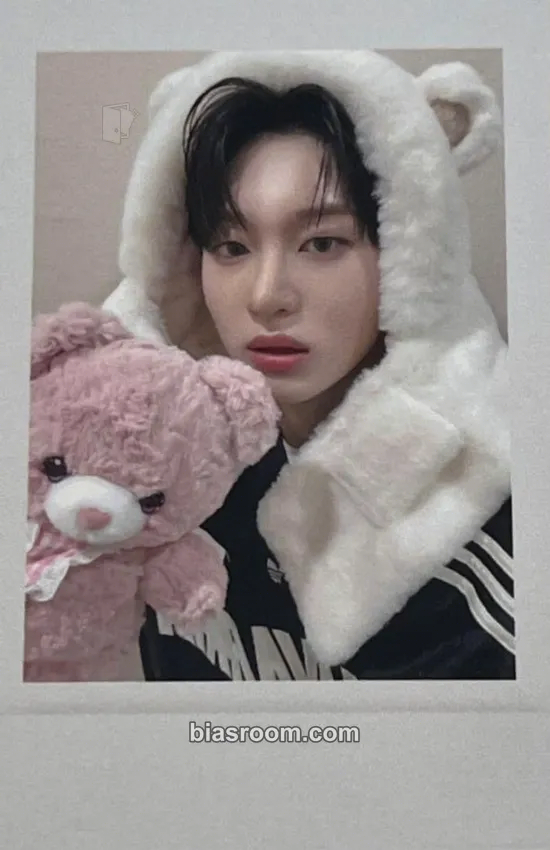 Han YeJoon yesweare Photocard - idntt - idntt K-pop photocard