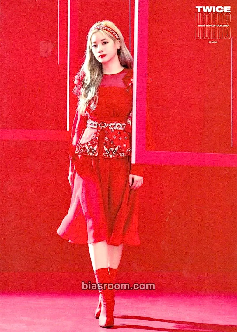 Dahyun TWICE 3rd World Tour TWICELIGHTS Photocard - TWICE - TWICE K-pop photocard