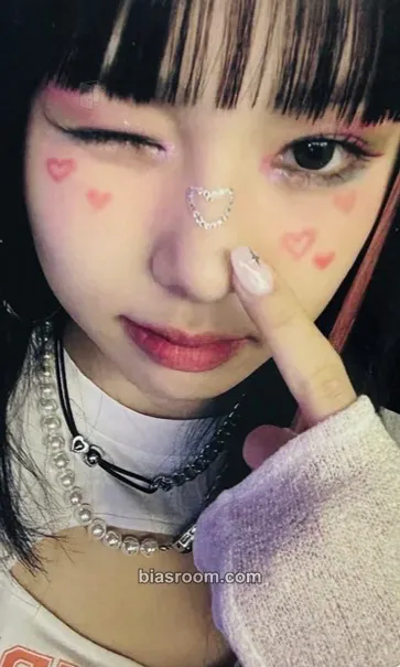 Sarang Hashtag# Photocard - Candy Shop - Candy Shop K-pop photocard